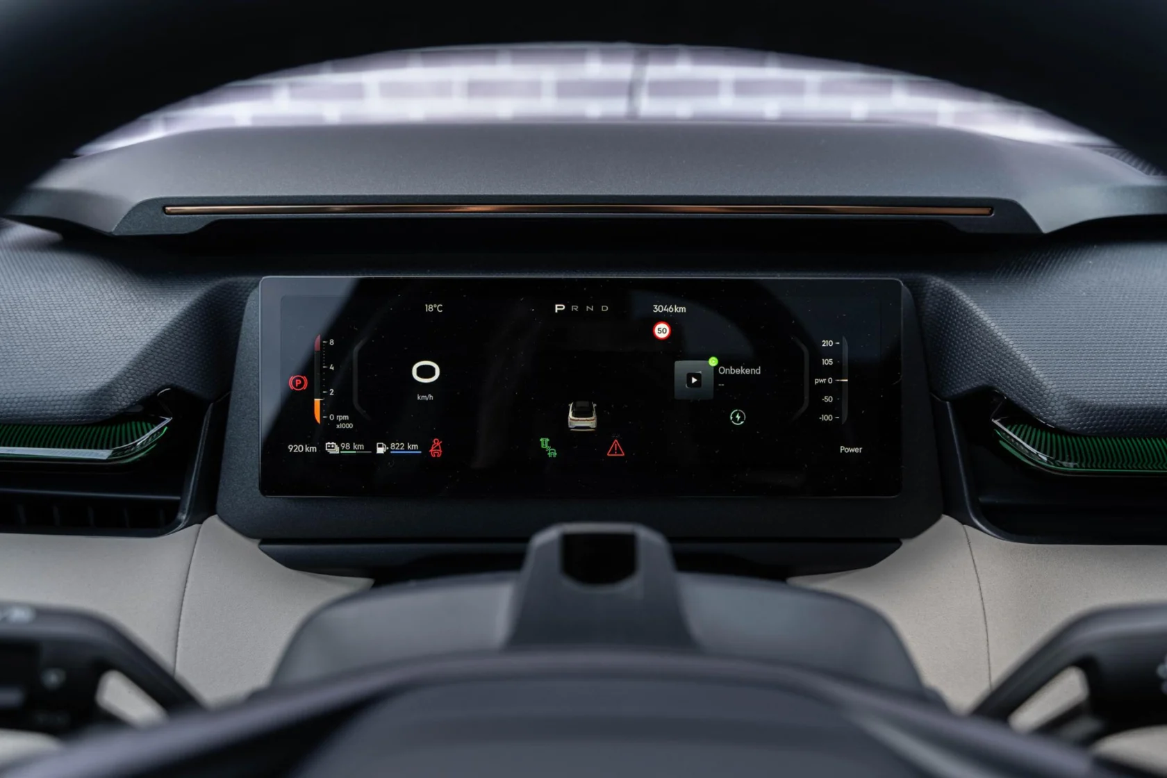 Lynk & Co-08