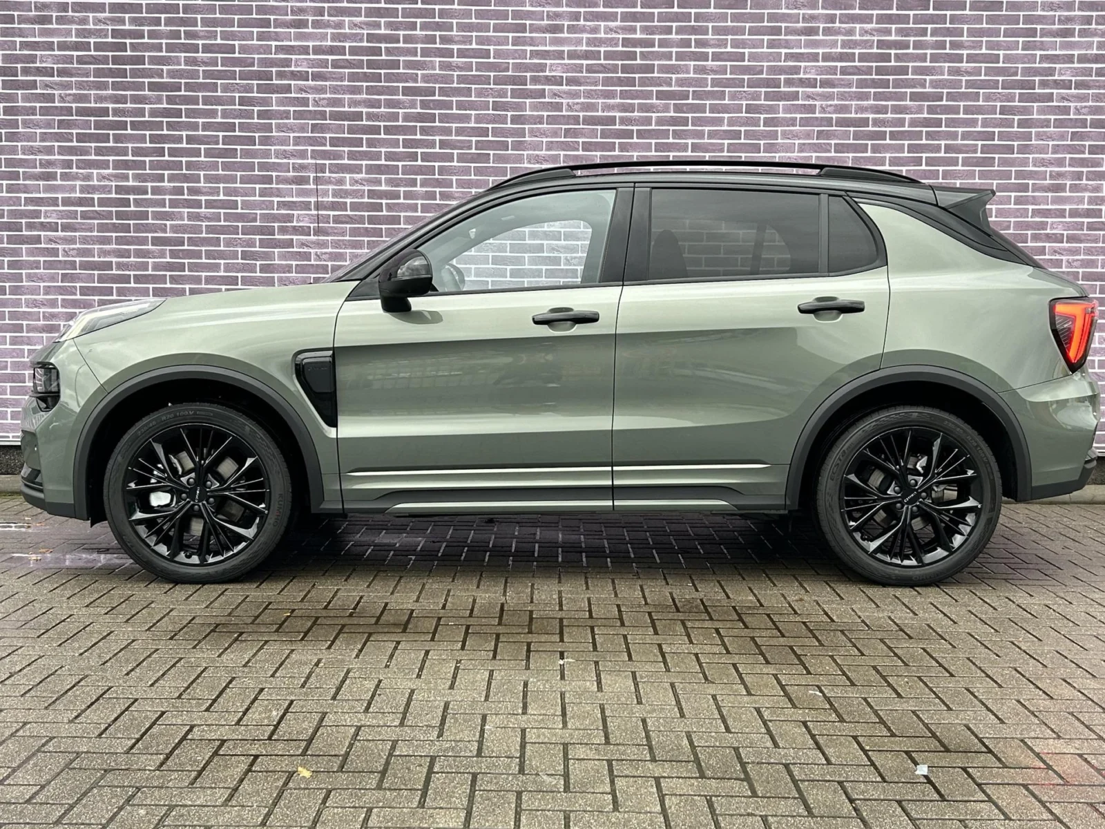 Lynk & Co-01