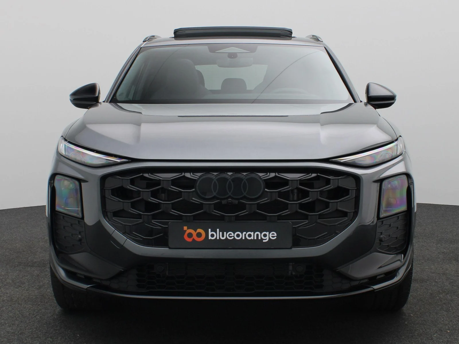 Audi-Q3
