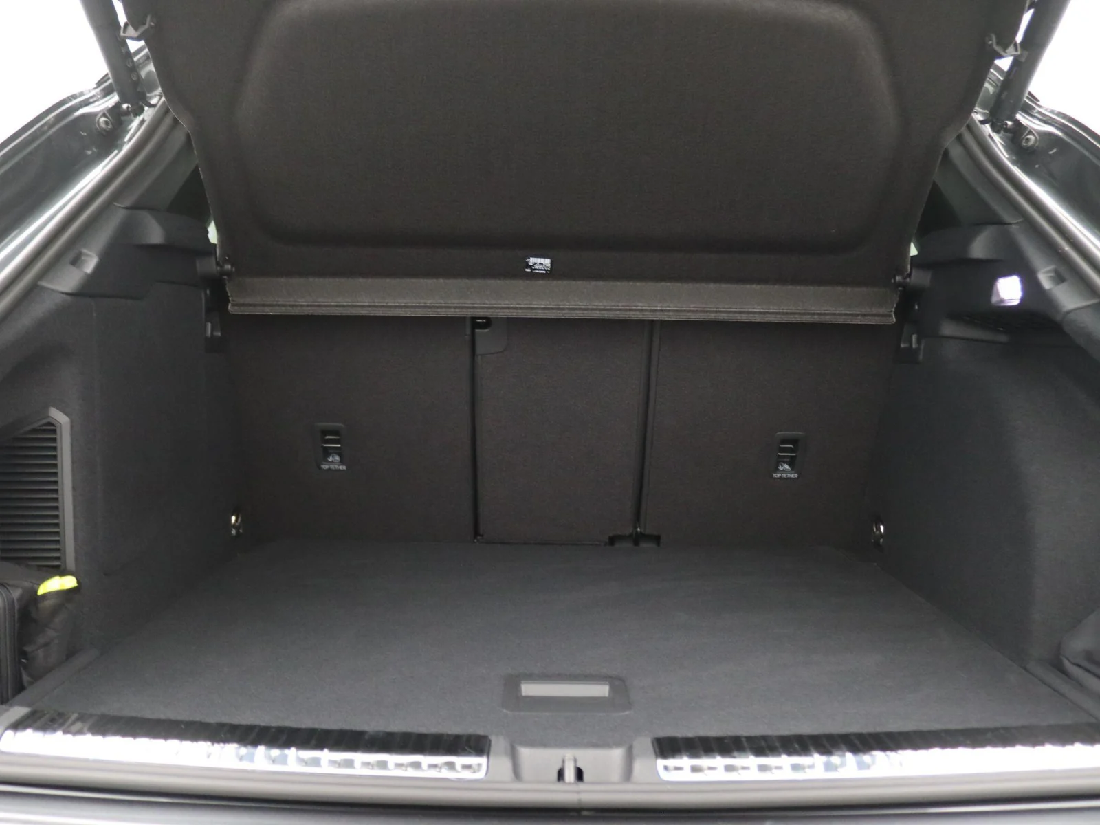 Audi-Q3