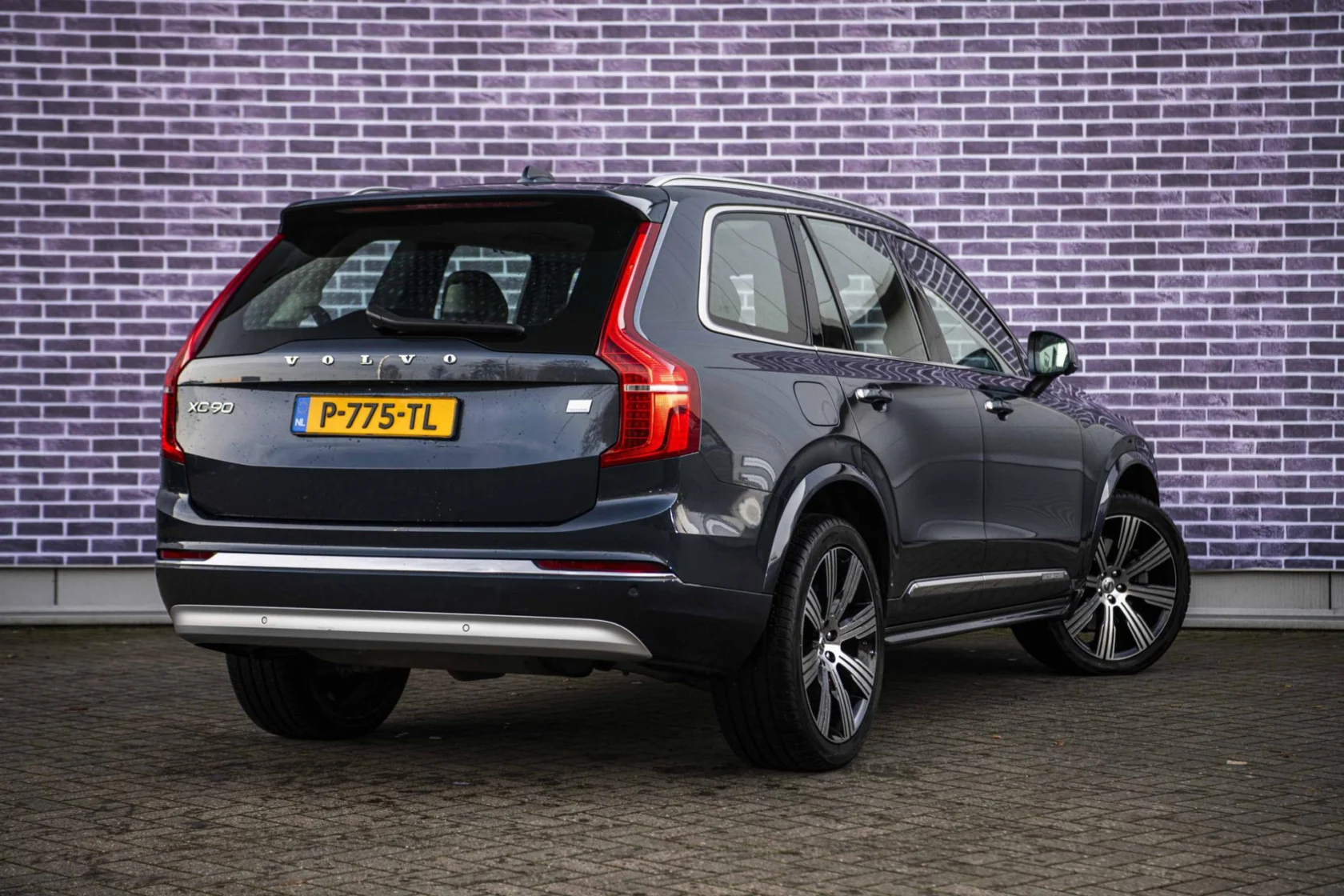 Volvo-XC90