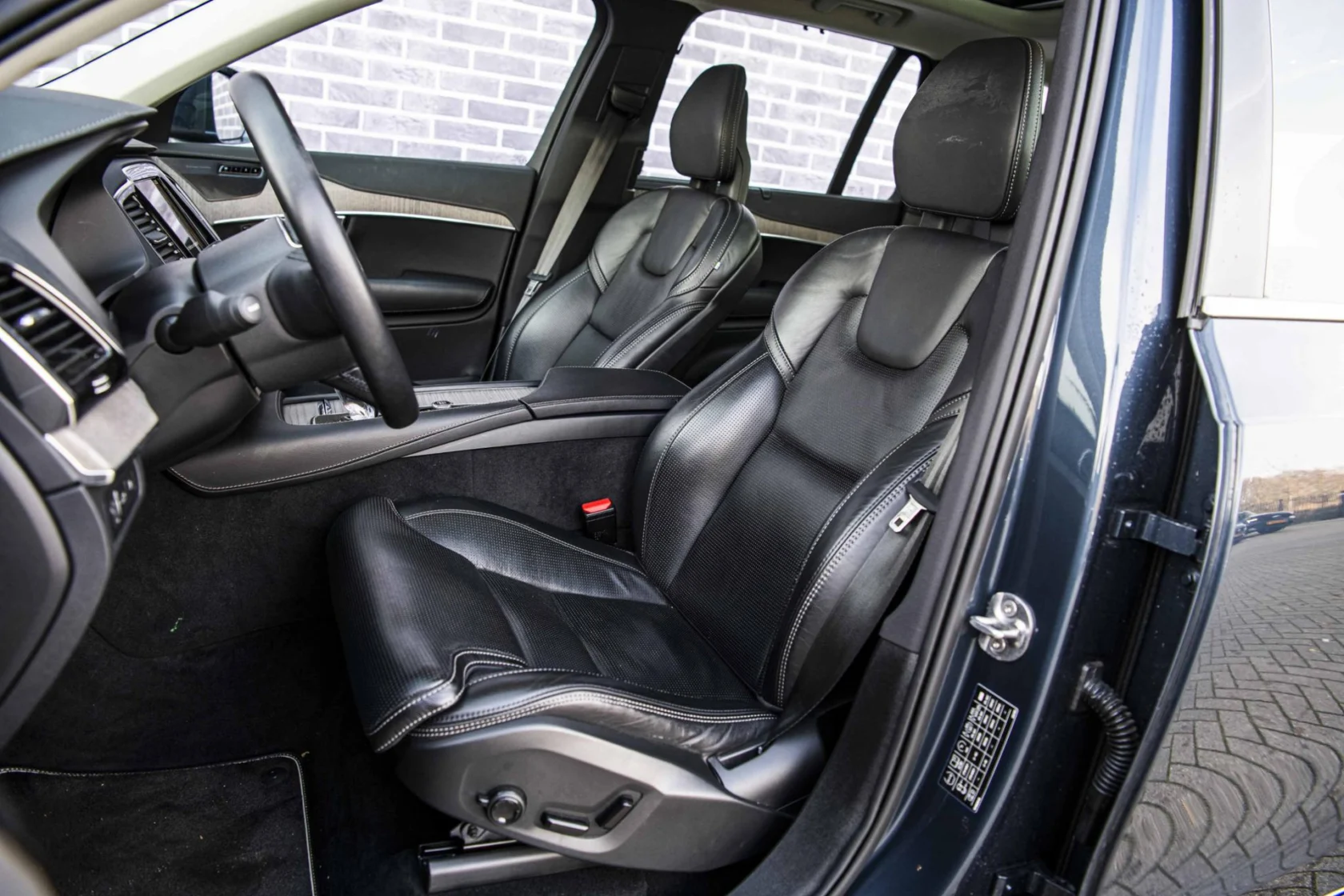 Volvo-XC90