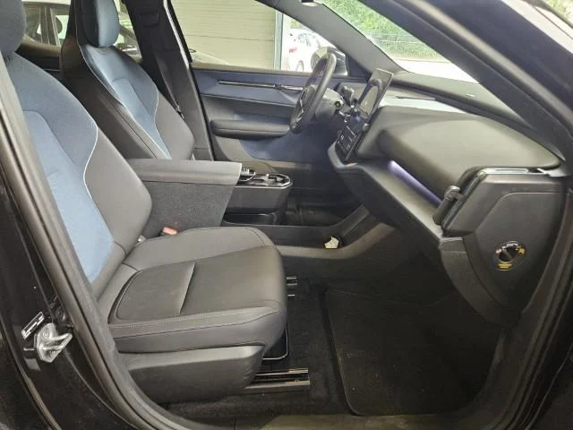 Volvo-EX30
