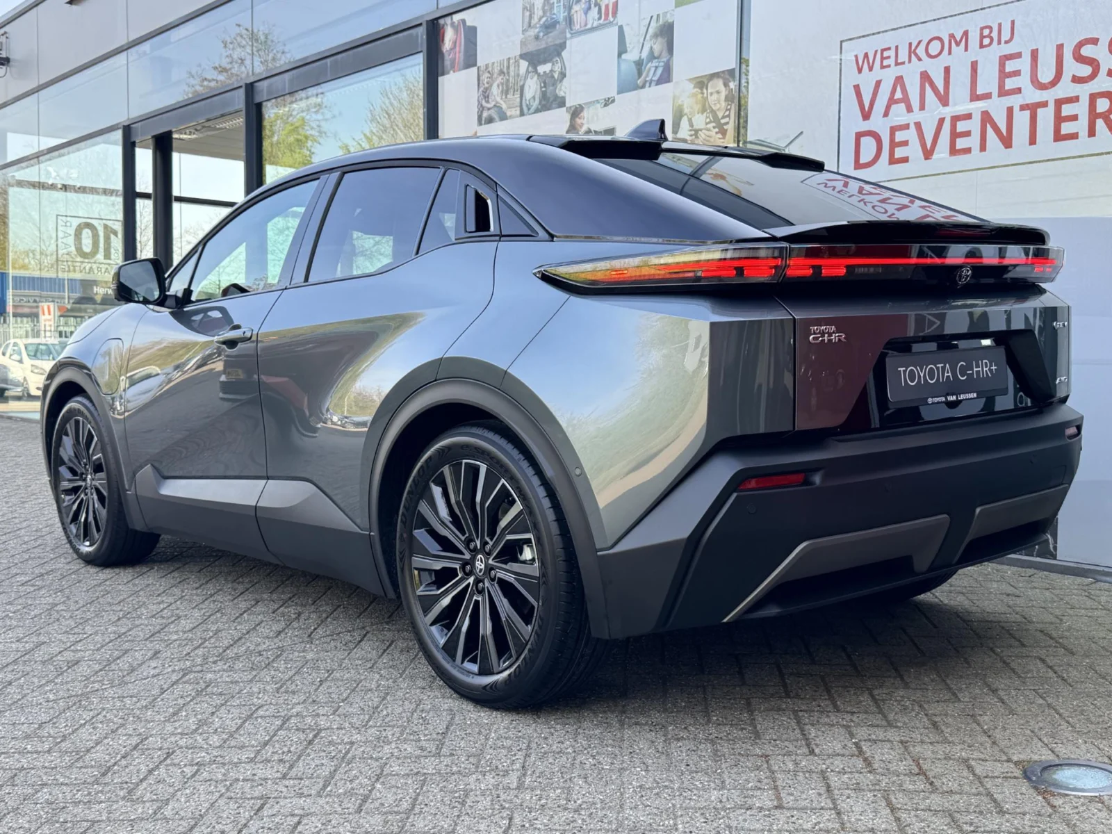 Toyota C-HR+ EXECUTIVE AWD