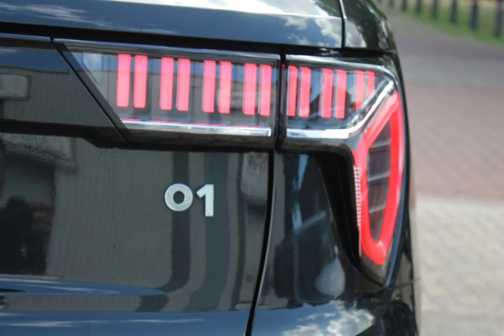 Lynk & Co-01