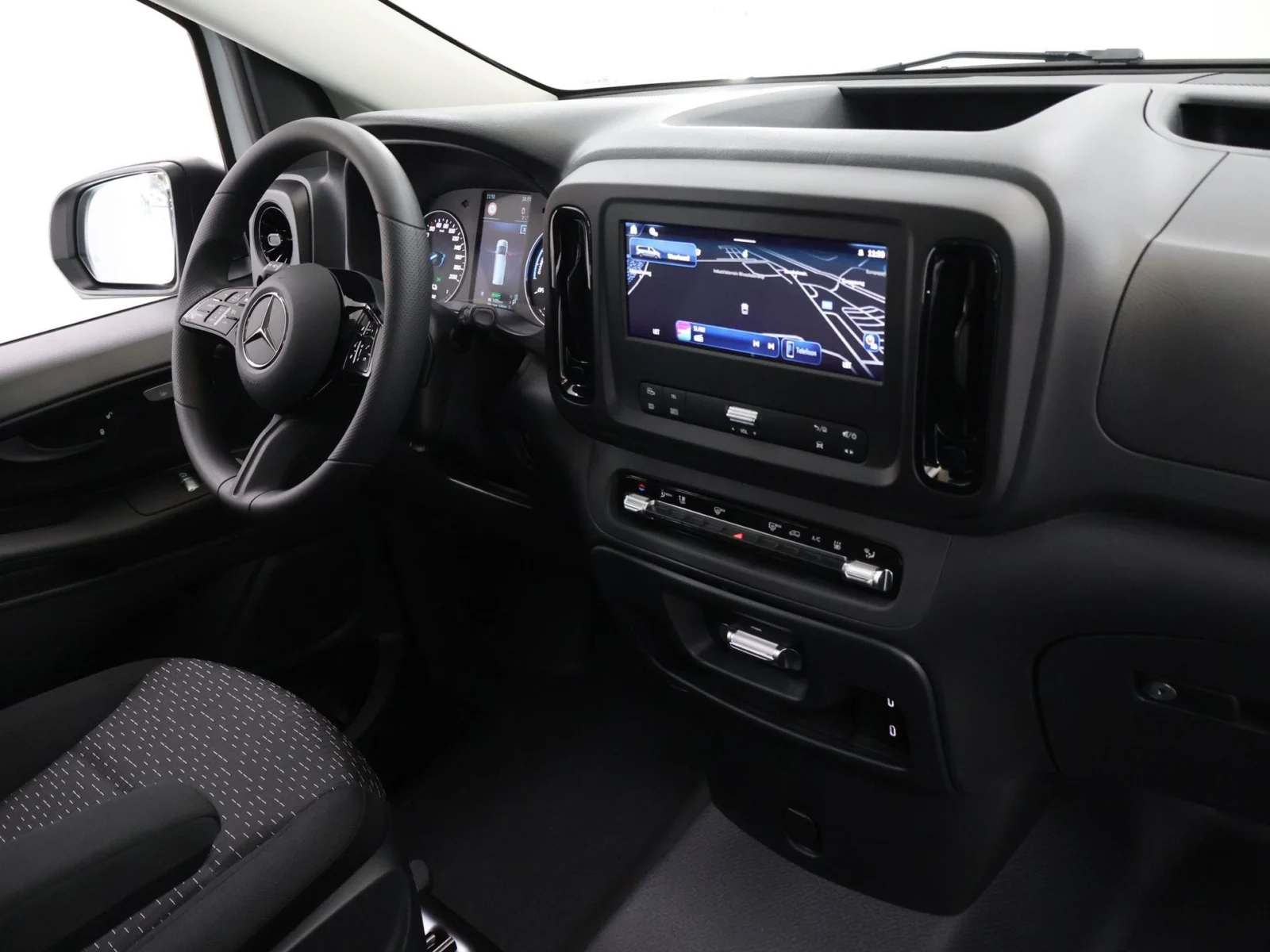 Mercedes-Benz eVito Tourer 129 L2 PRO