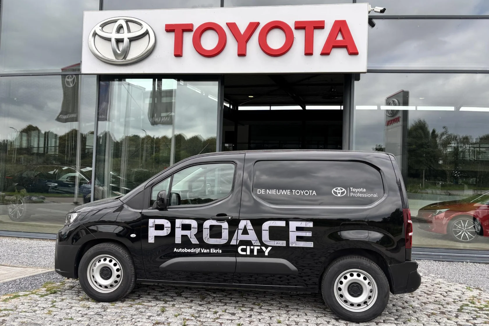 Toyota ProAce City Challenger , Trekhaak, Apple