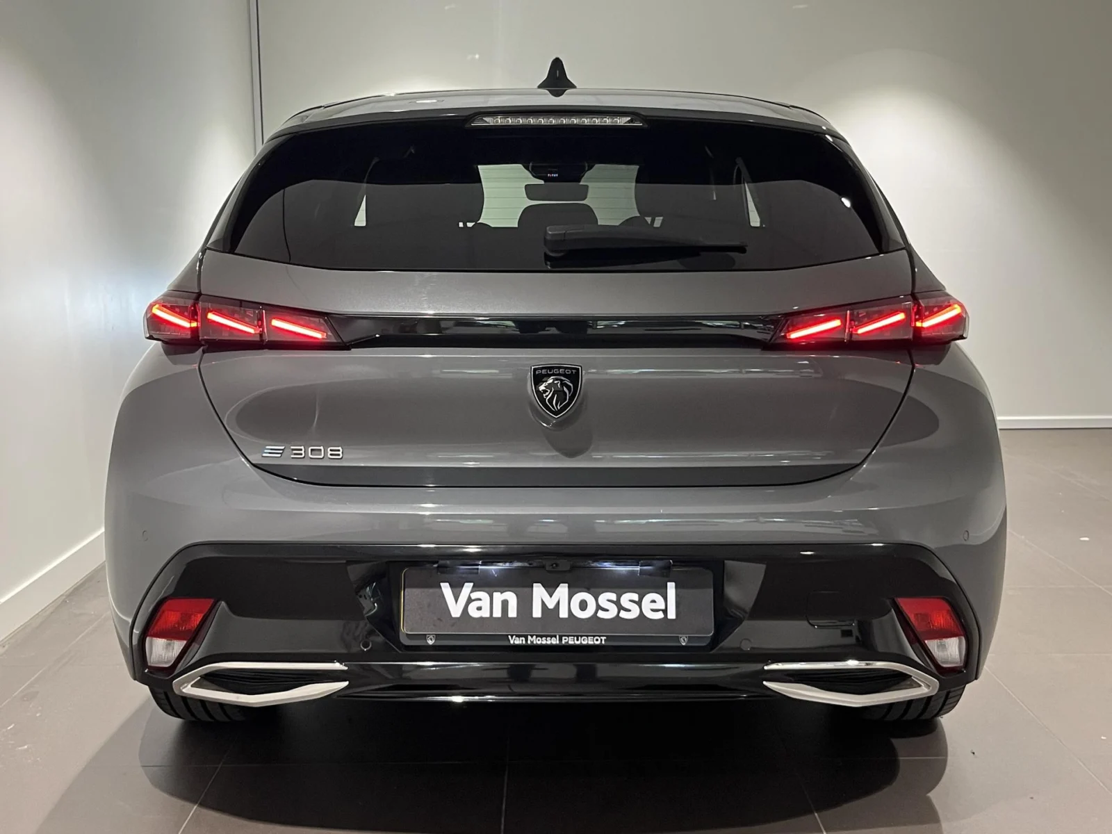 Peugeot e-308 GT First Edition