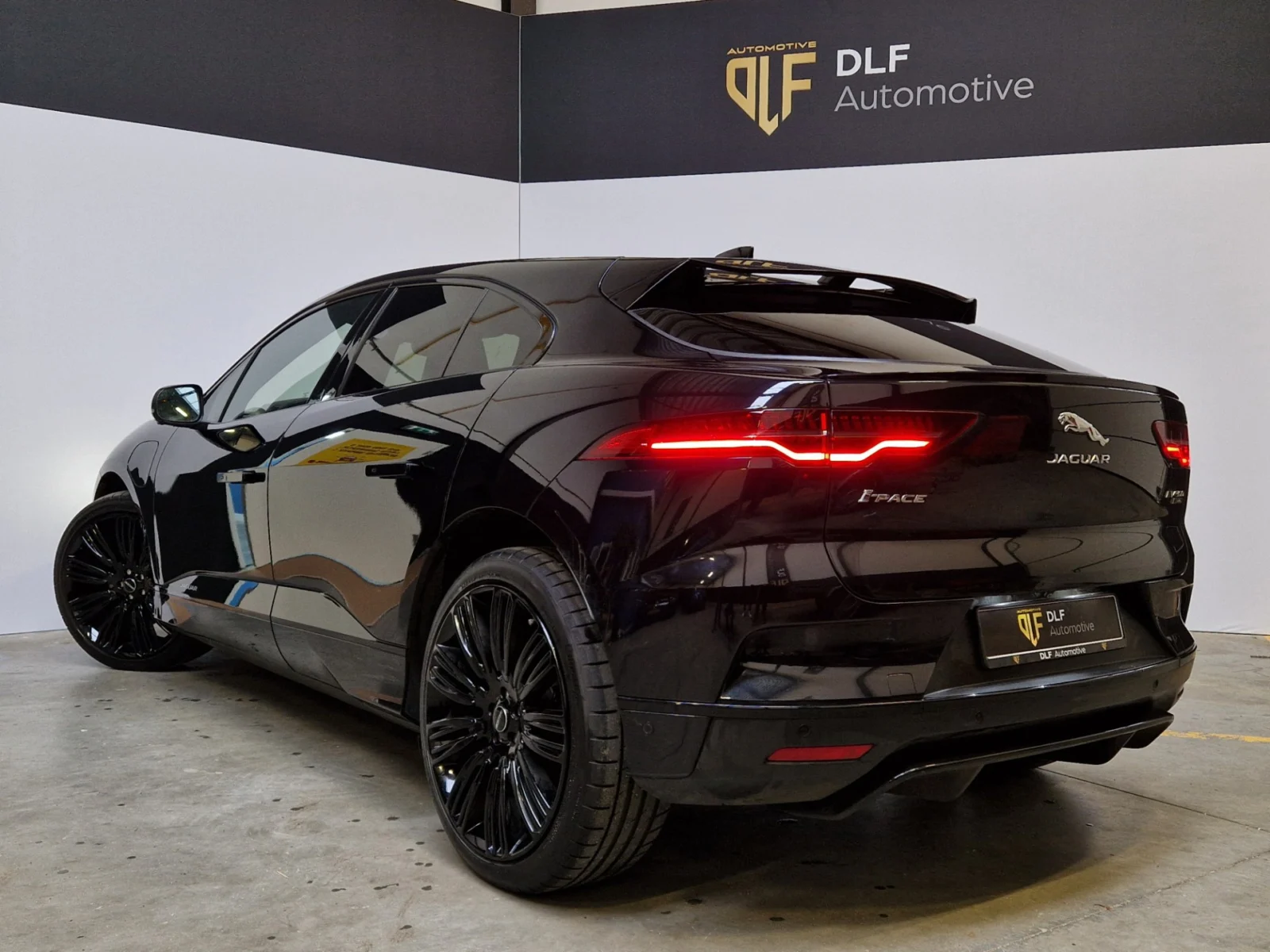 Jaguar-I-Pace