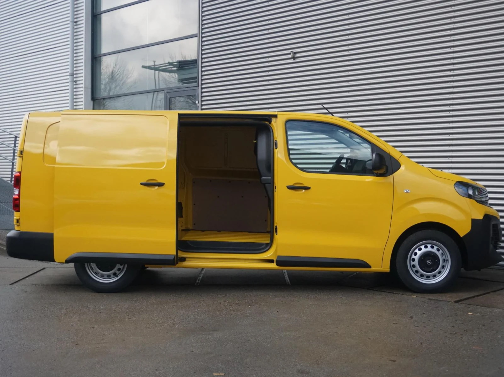 Opel Vivaro-e L3