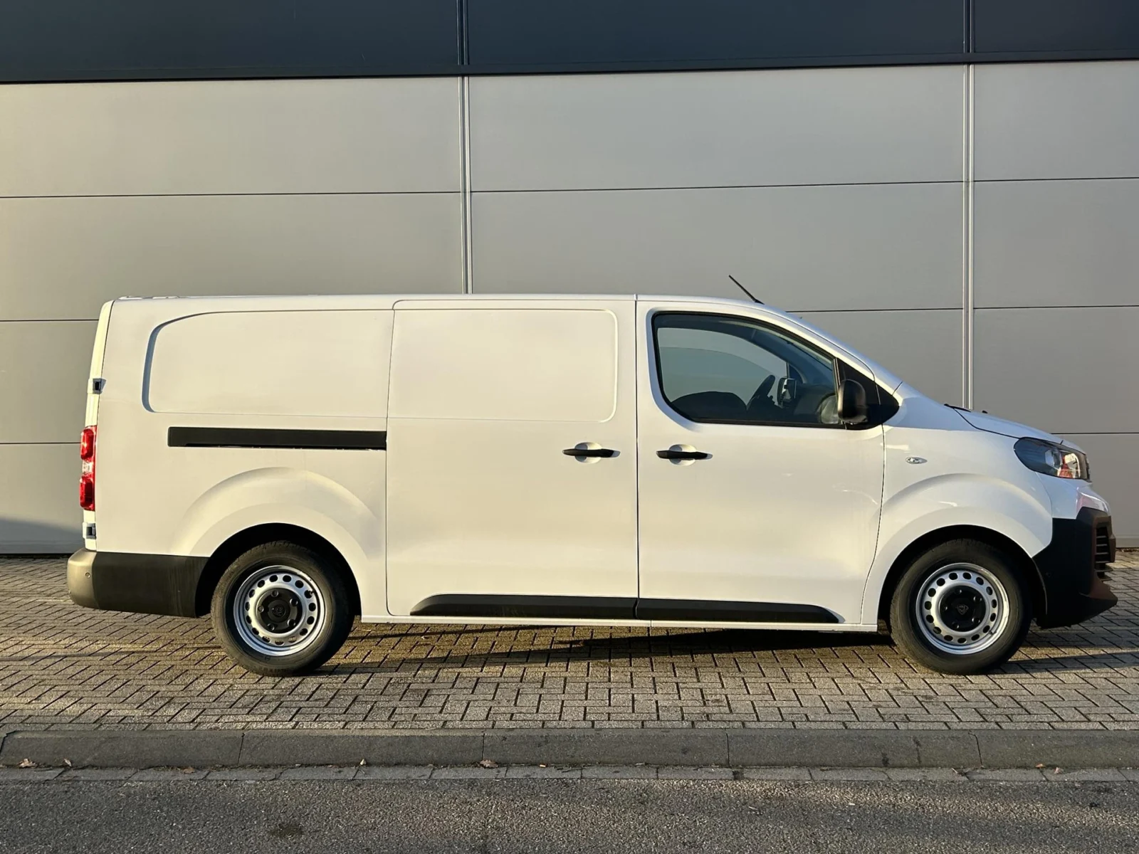 Peugeot e-Expert L2