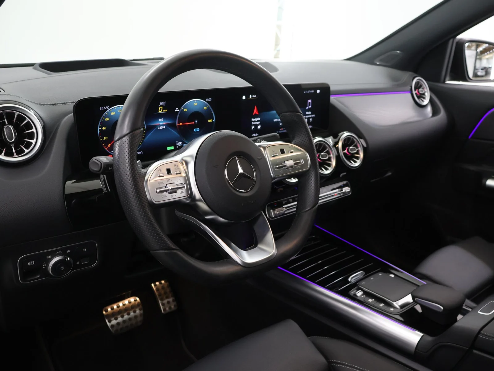 Mercedes-Benz EQA 350 4MATIC AMG Line
