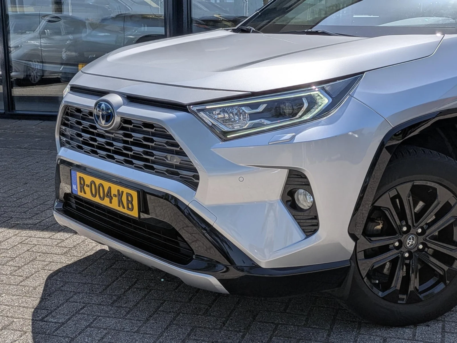 Toyota-RAV4