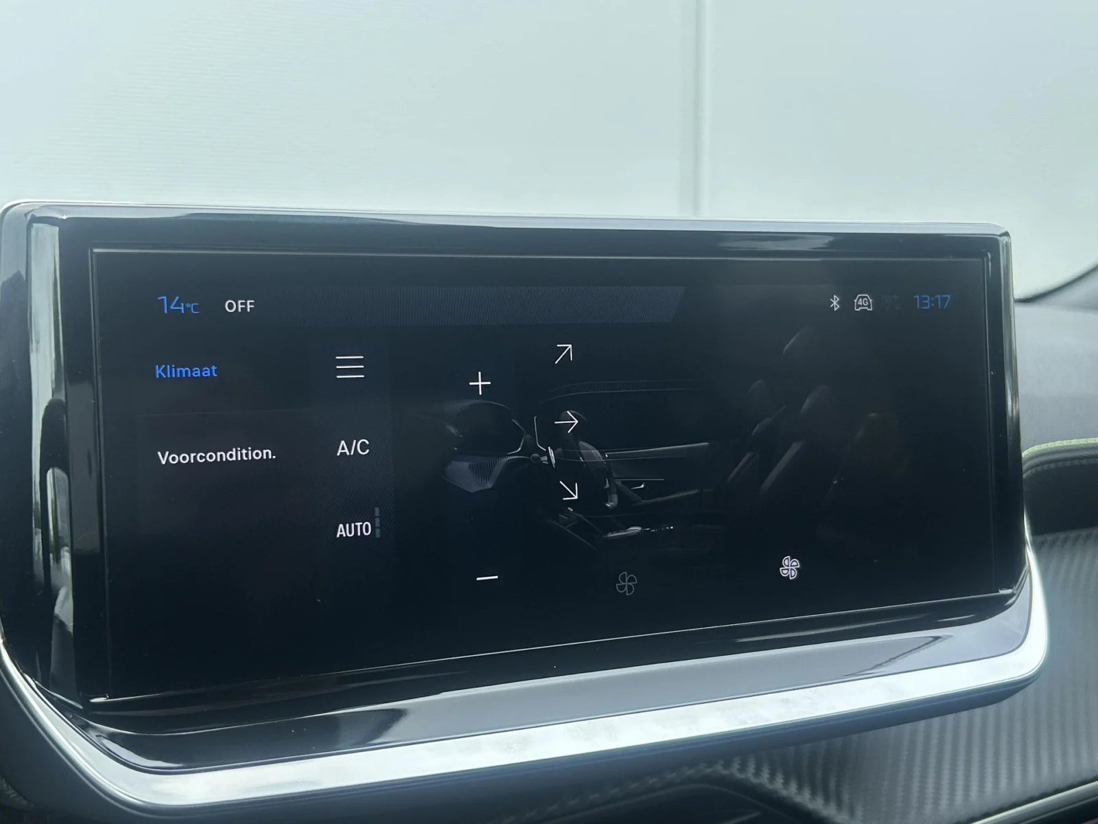 Peugeot e-2008 GT Avantage