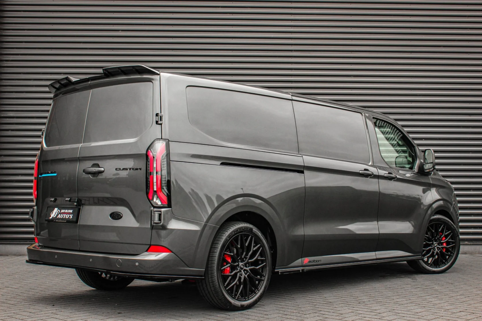 Ford e-Transit Cust. L2H1 Limited 3-ZITS