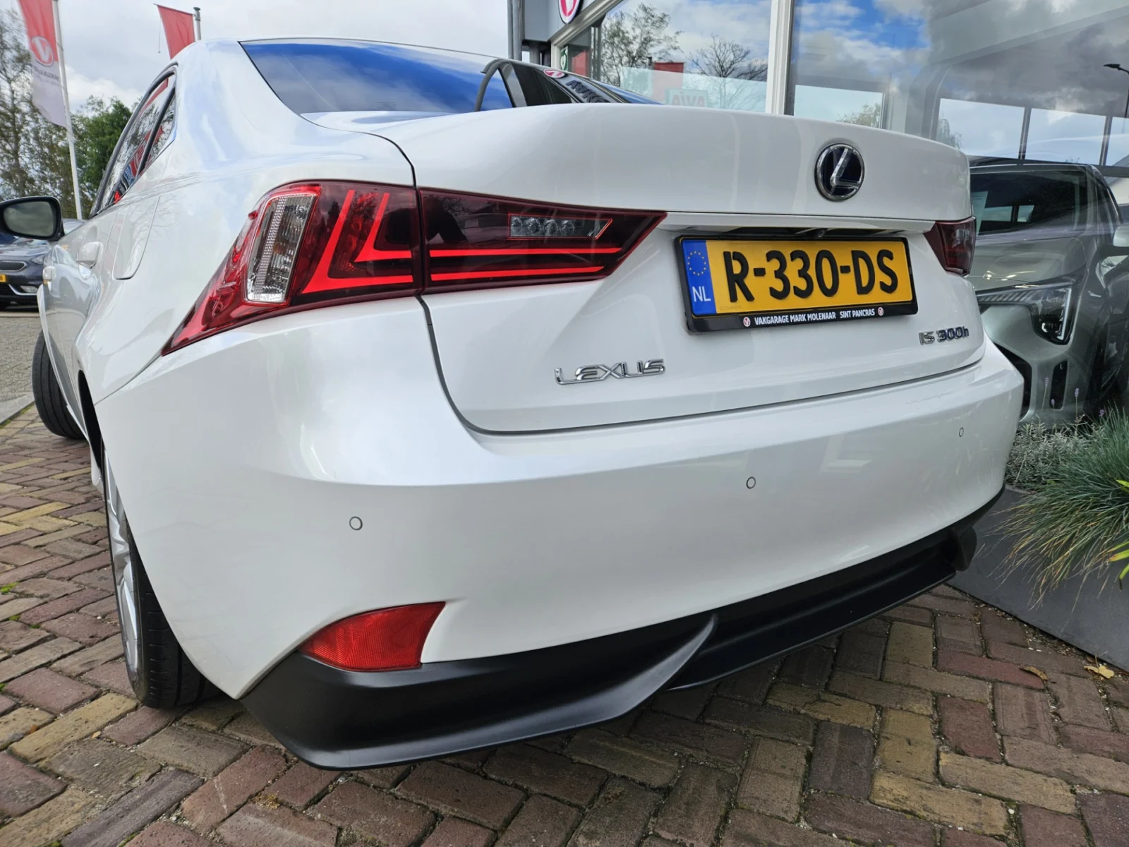 Lexus-IS-Serie