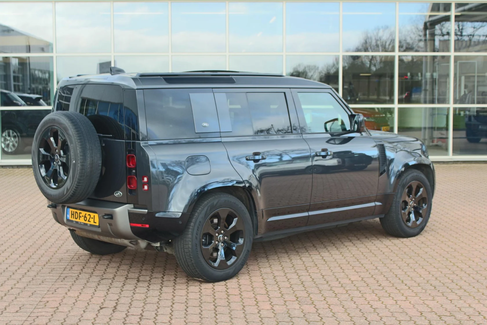 Land Rover-Defender