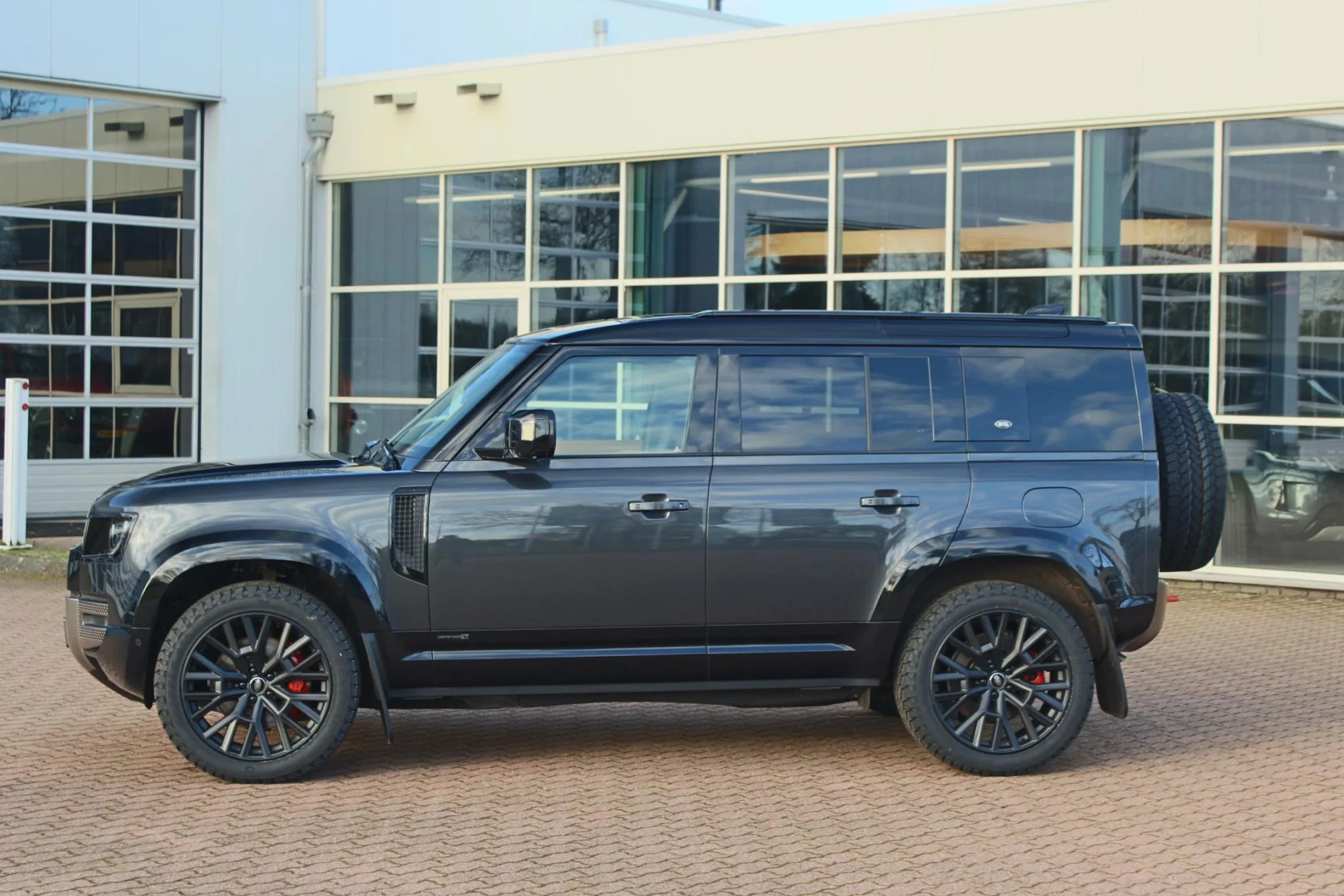 Land Rover-Defender