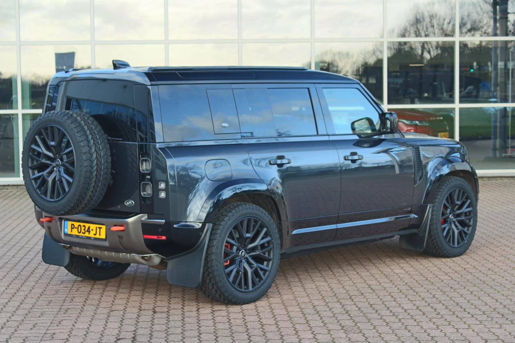 Land Rover-Defender