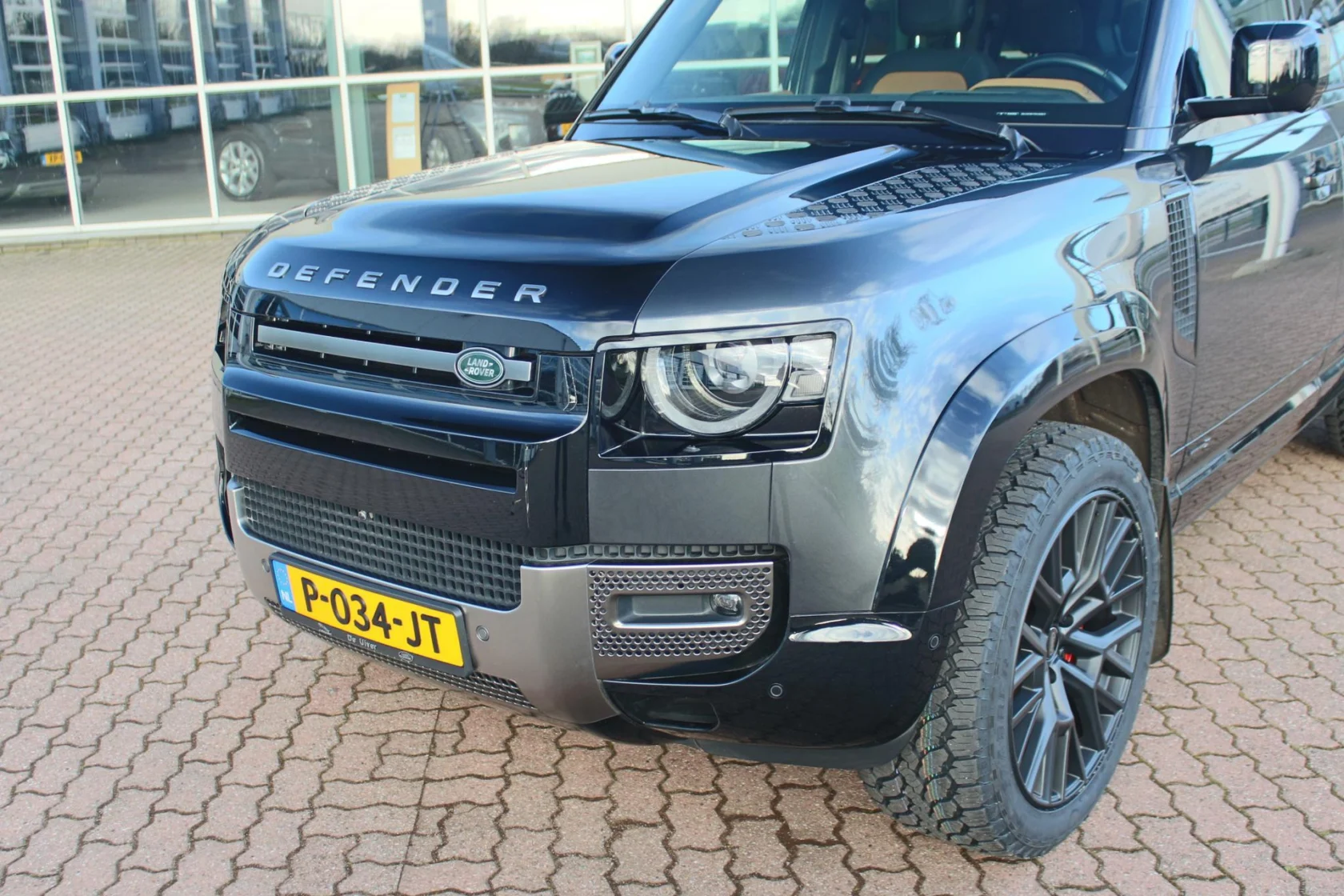 Land Rover-Defender