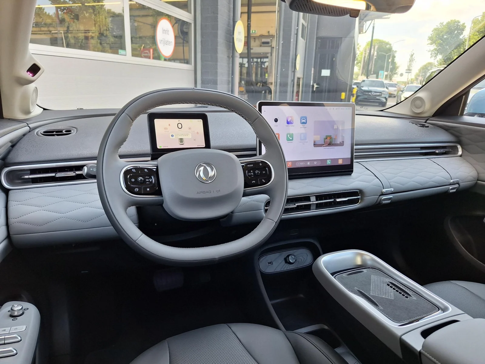 Dongfeng Box Premium Edition