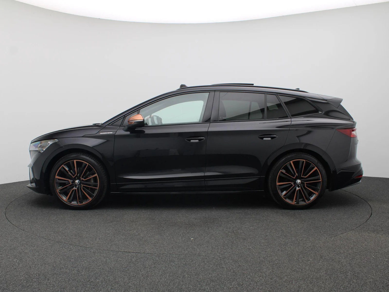 Skoda Enyaq iV 80 Founders Edition Black Aut