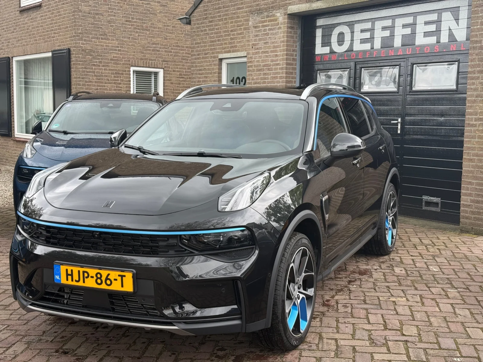 Lynk & Co-01