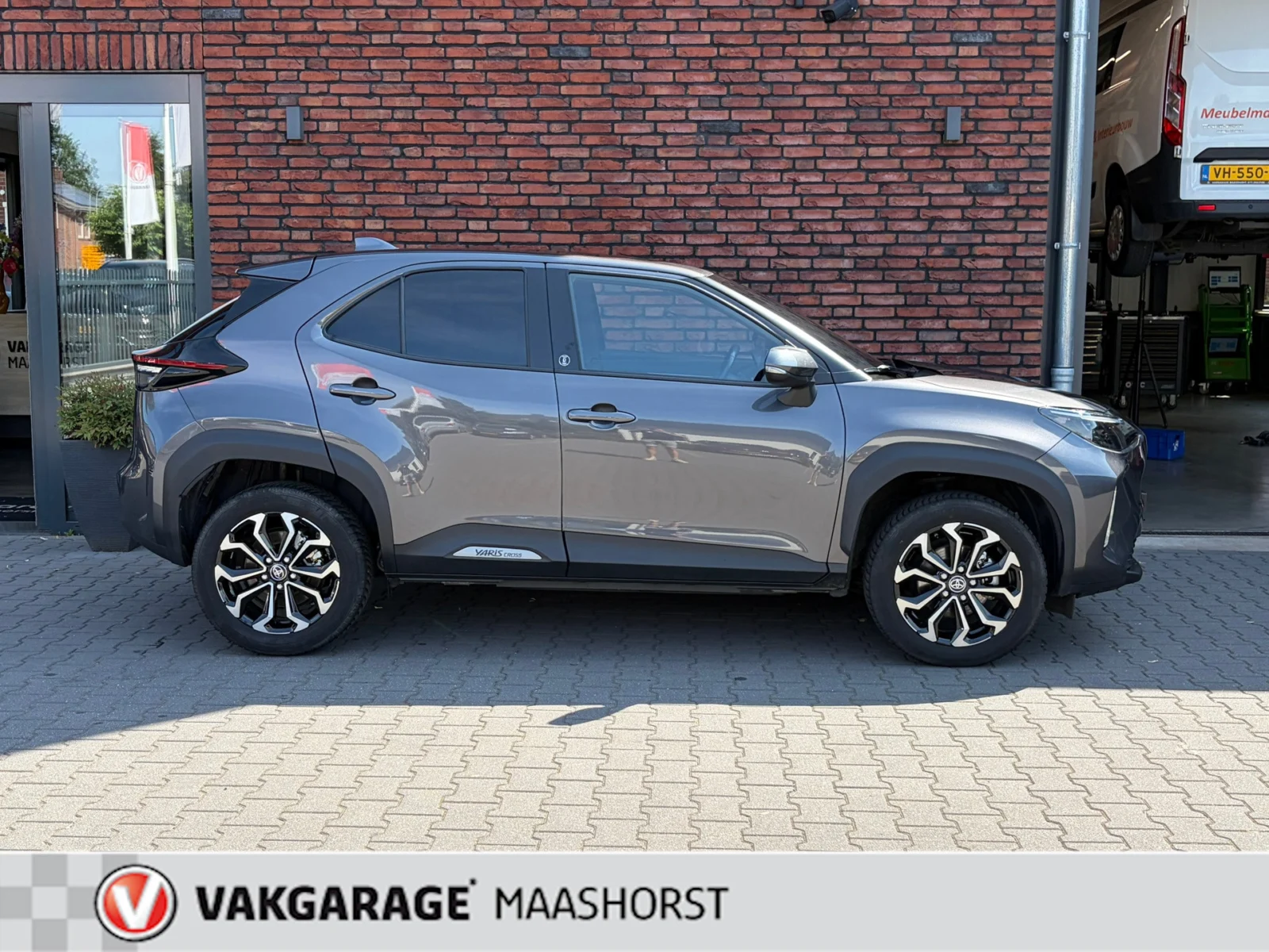 Toyota-Yaris Cross