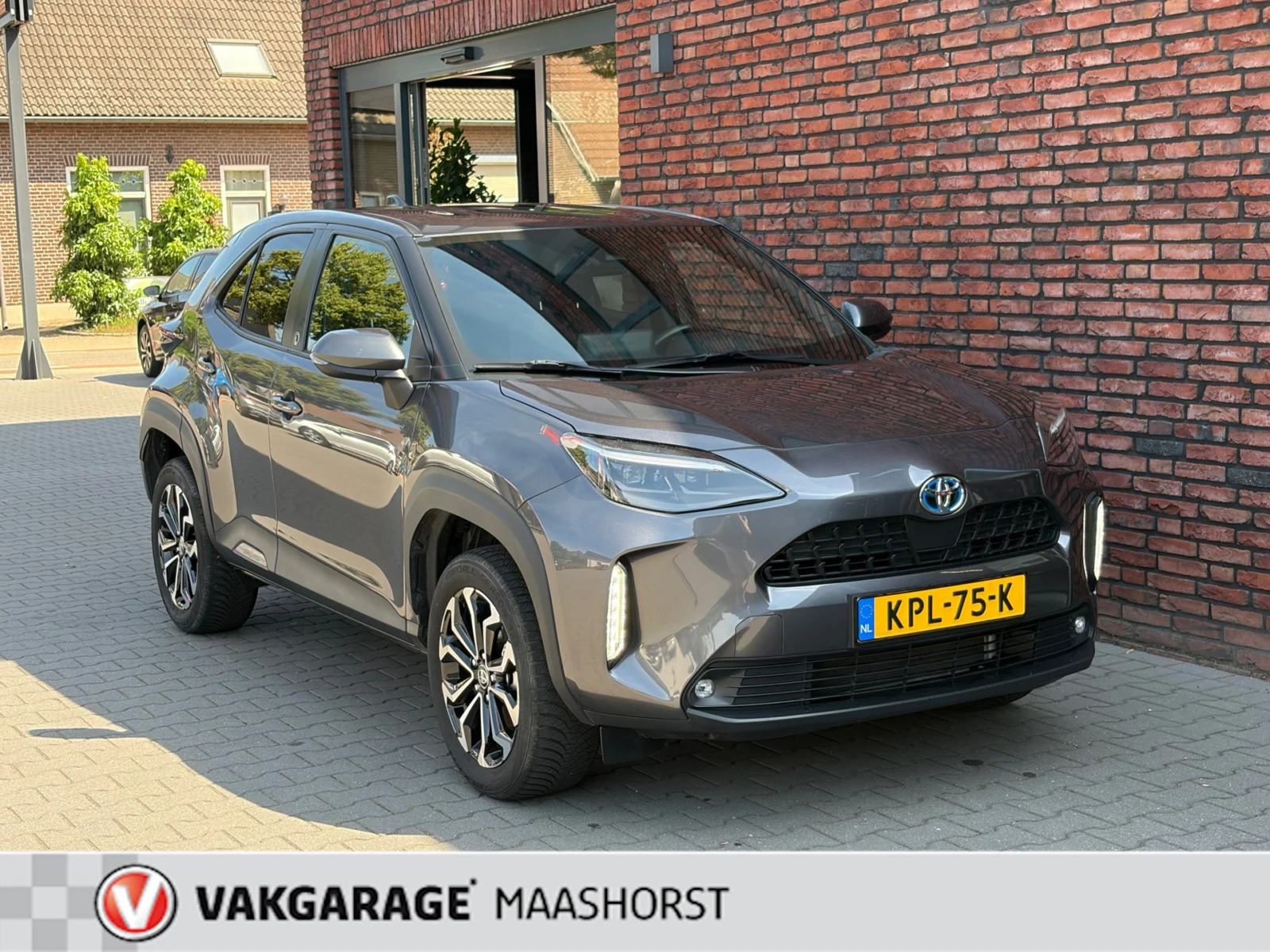 Toyota-Yaris Cross