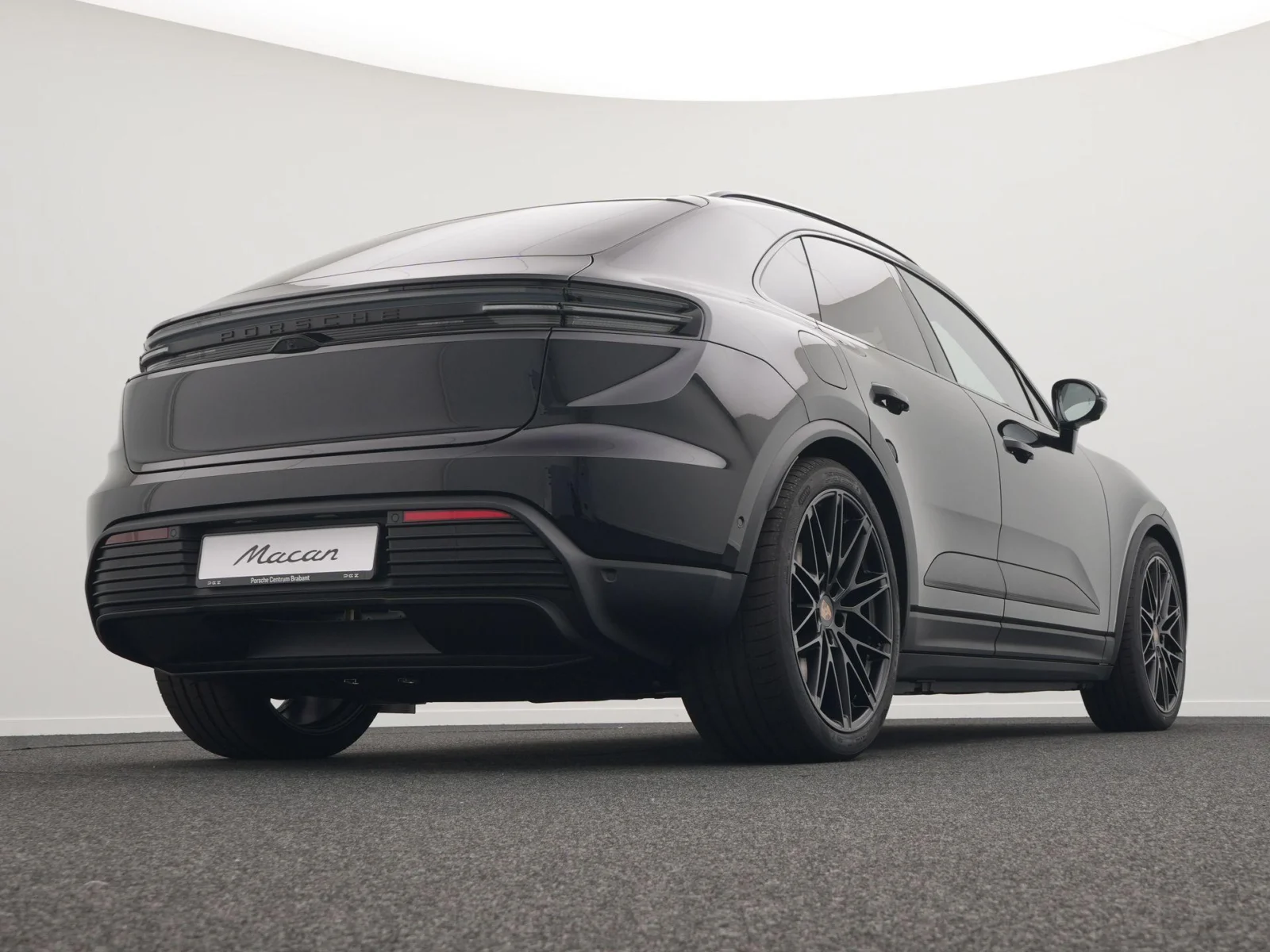 Porsche Macan 4