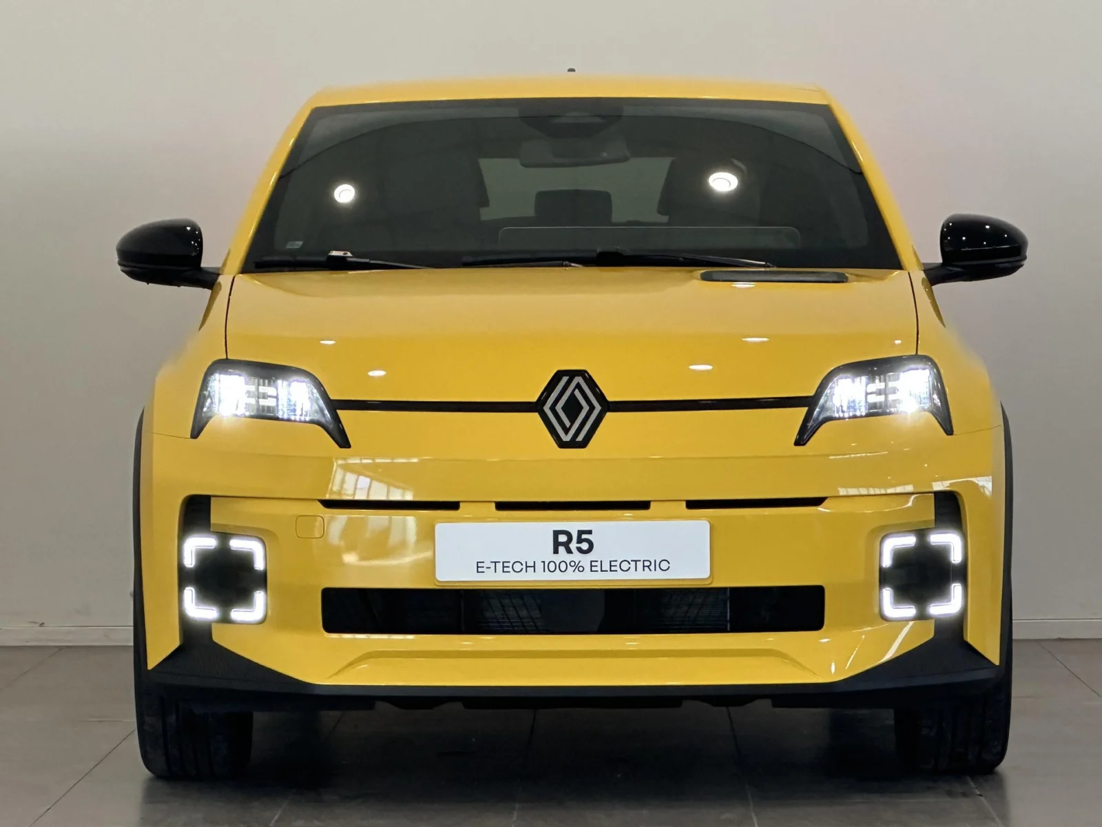 Renault 5 Urban Range Techno