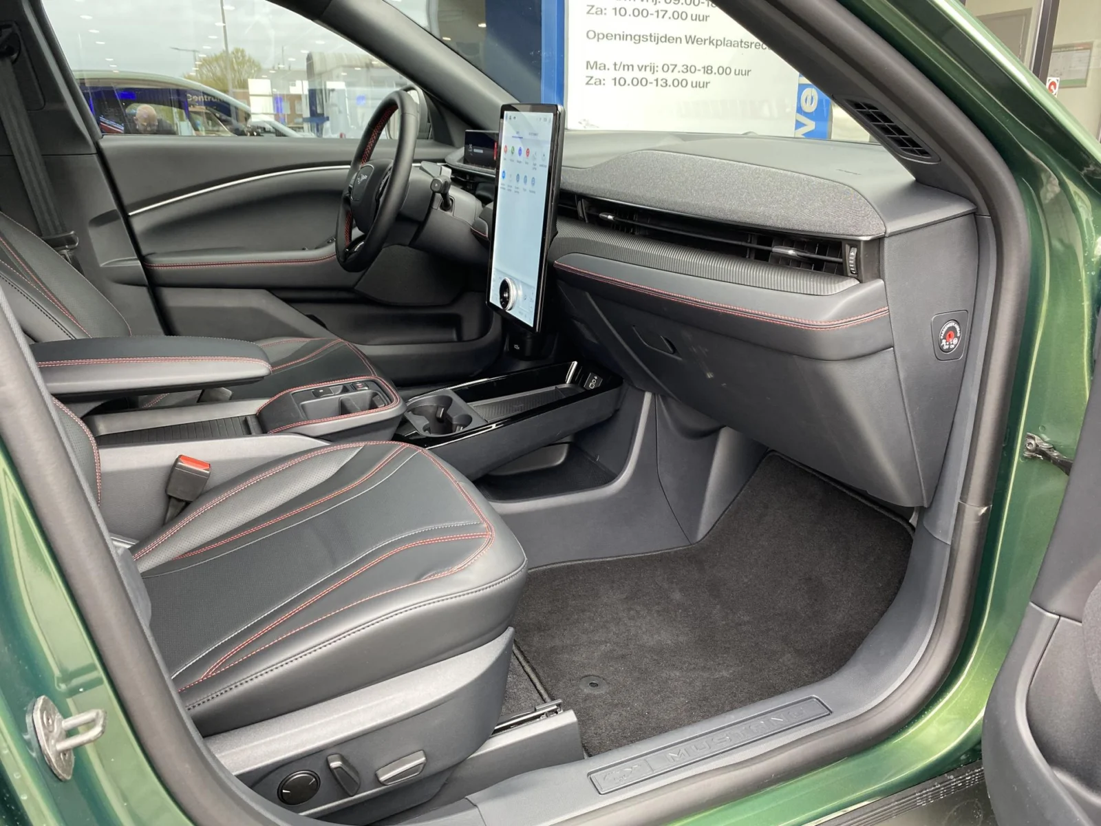 Ford Mustang Mach-E Extended Premium RWD