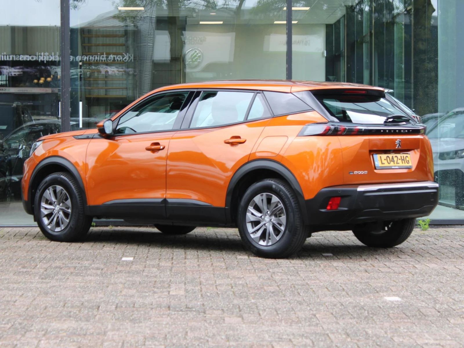 Peugeot e-2008 Active Pack