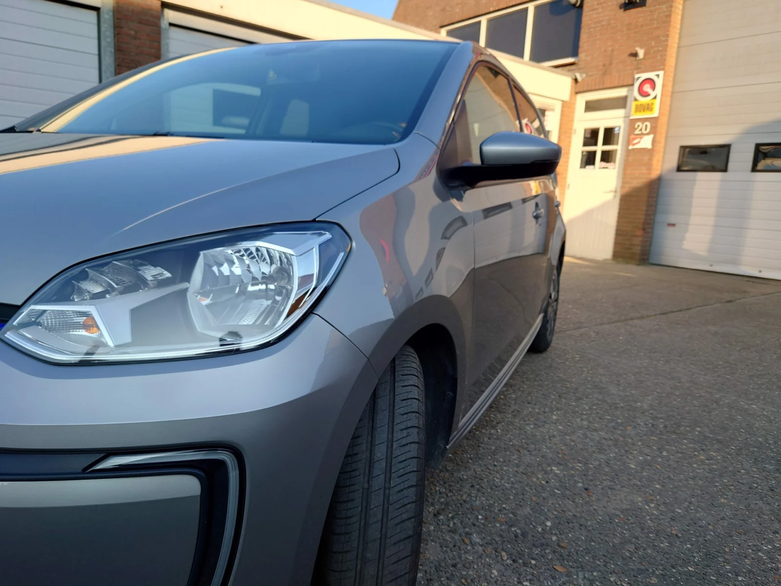 Volkswagen-e-Up!