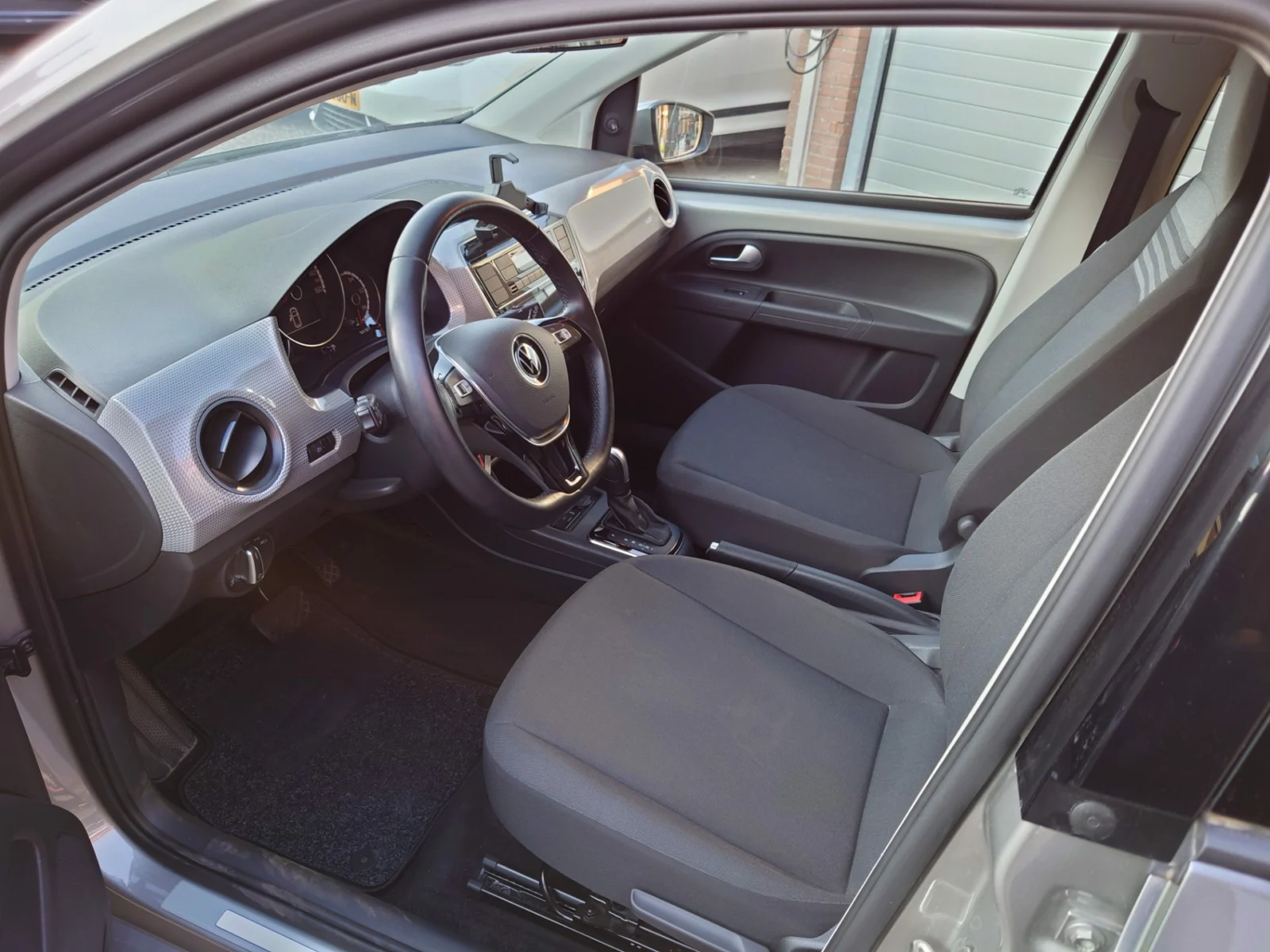 Volkswagen-e-Up!