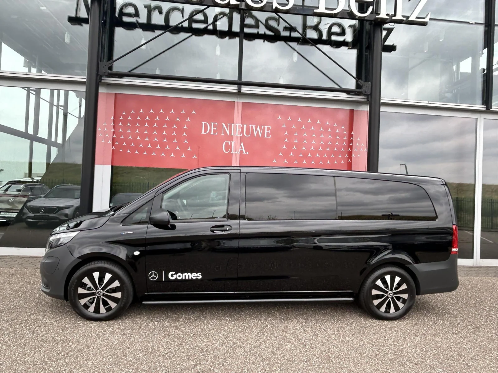 Mercedes-Benz eVito Tourer L3