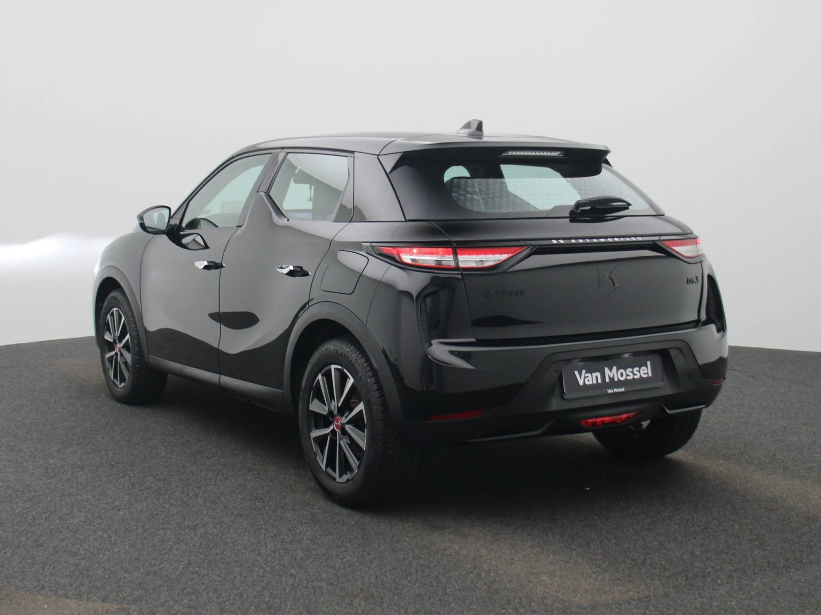 DS DS 3 Crossback E-Tense PERFORMANCE Line +