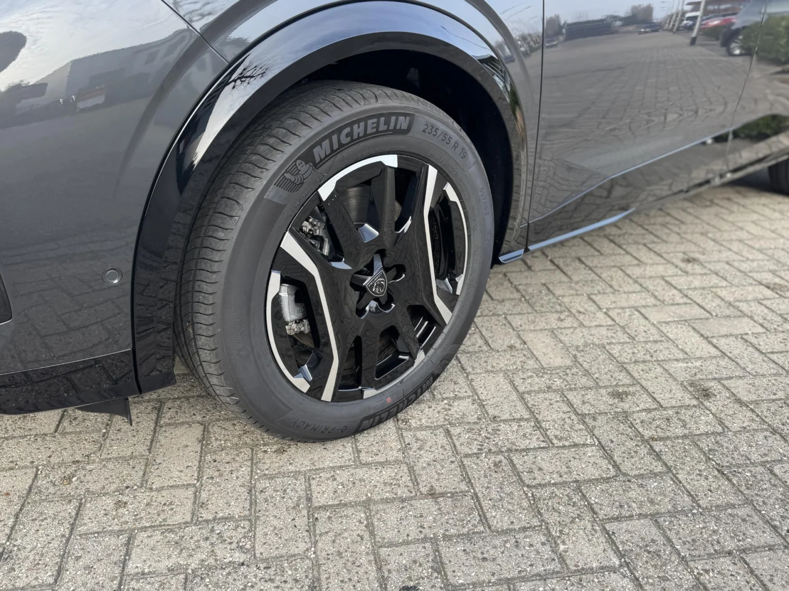 Peugeot e-5008 GT Avantage 7p