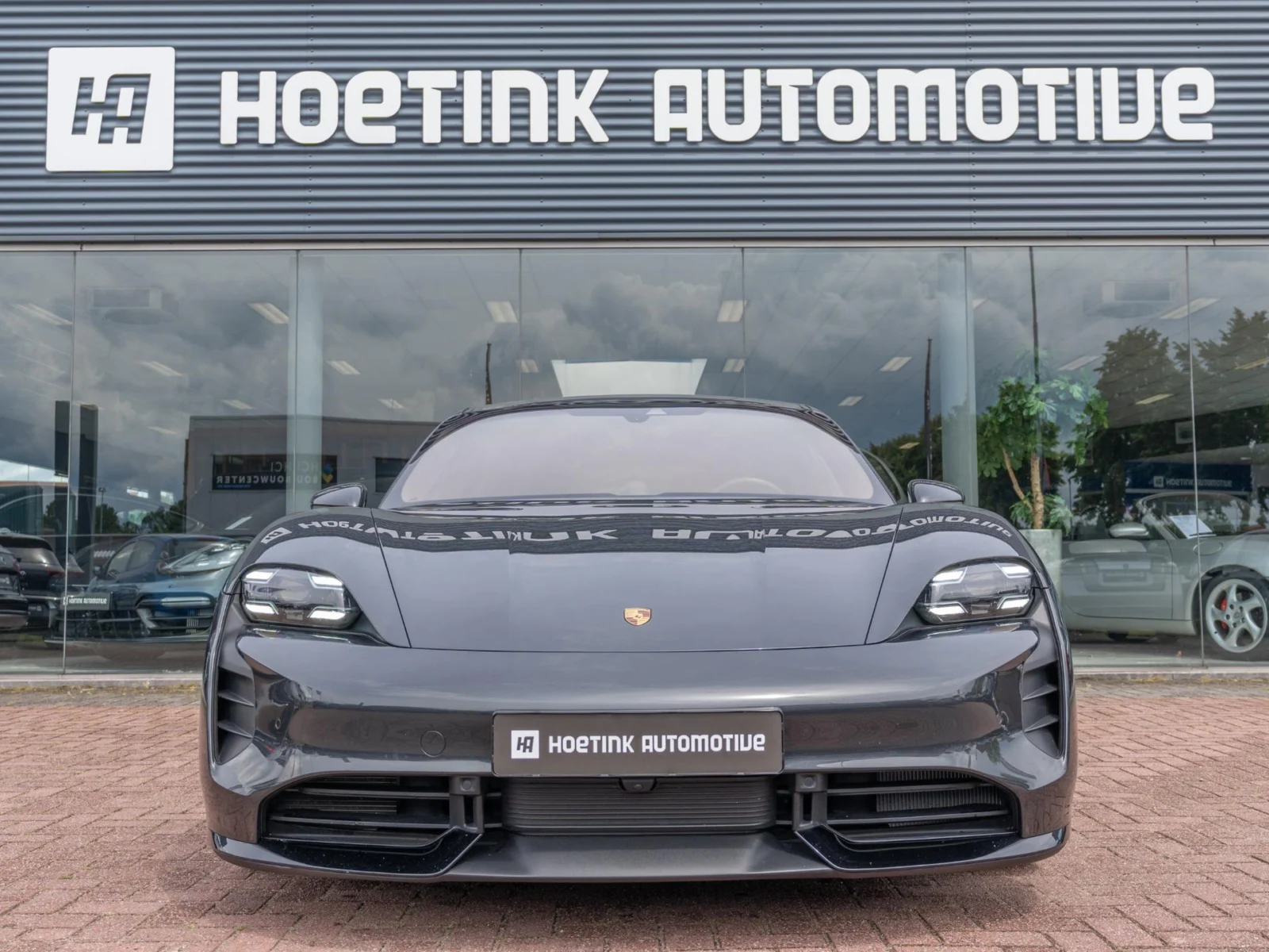 Porsche Taycan Turbo