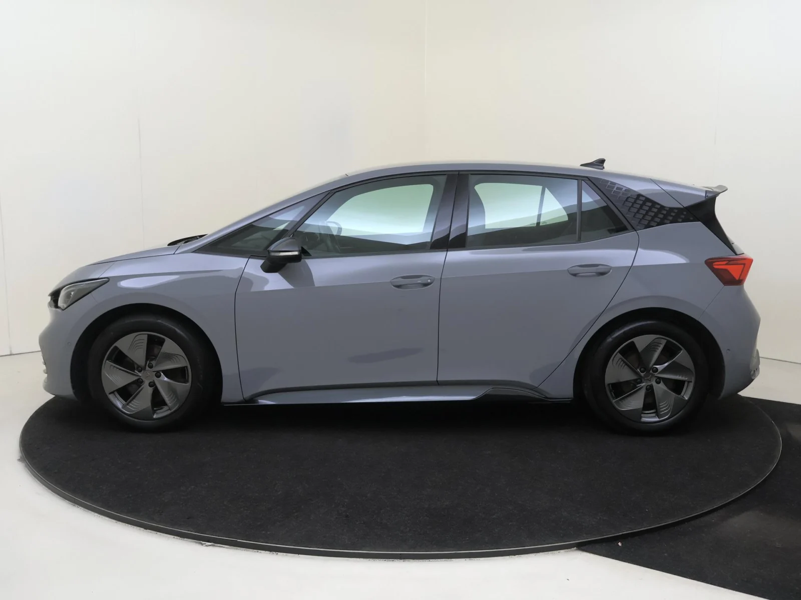 Cupra Born Business