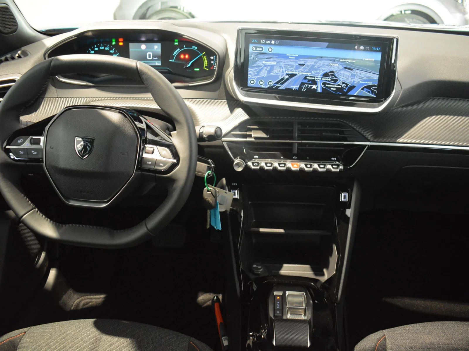 Peugeot e-2008 Style Avantage