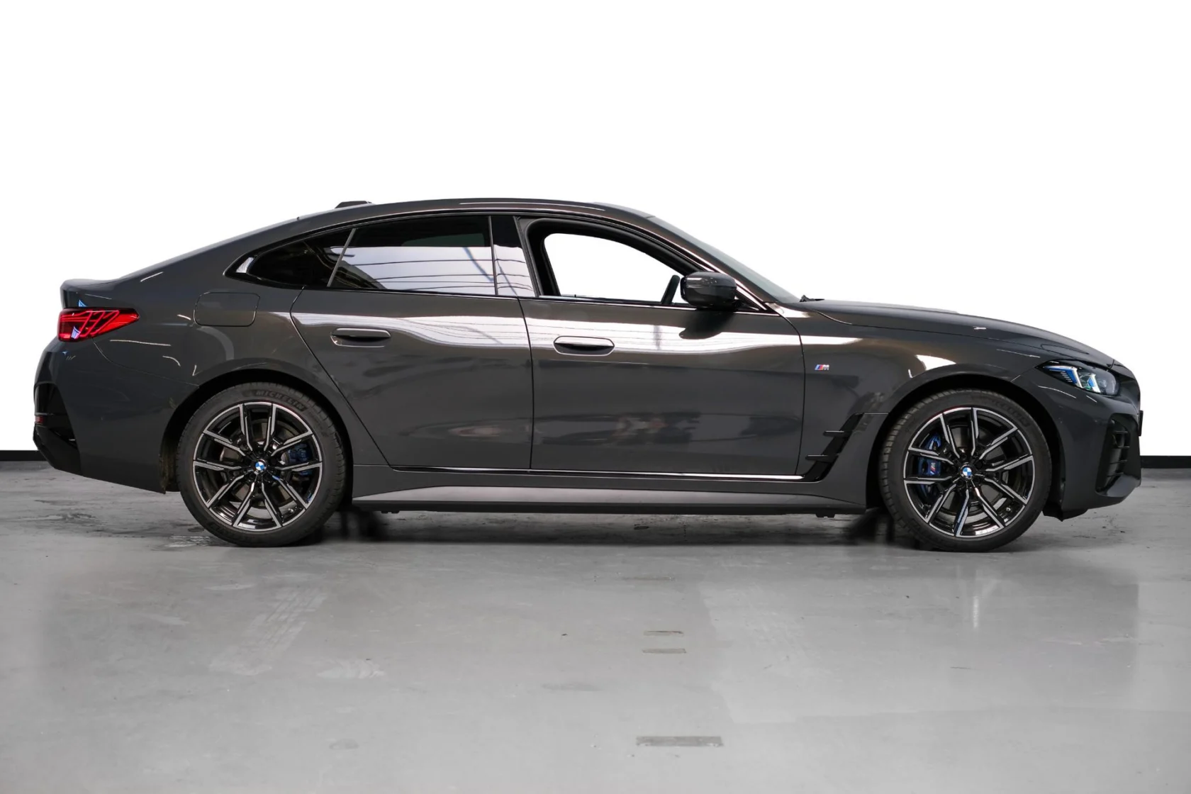 BMW-i4
