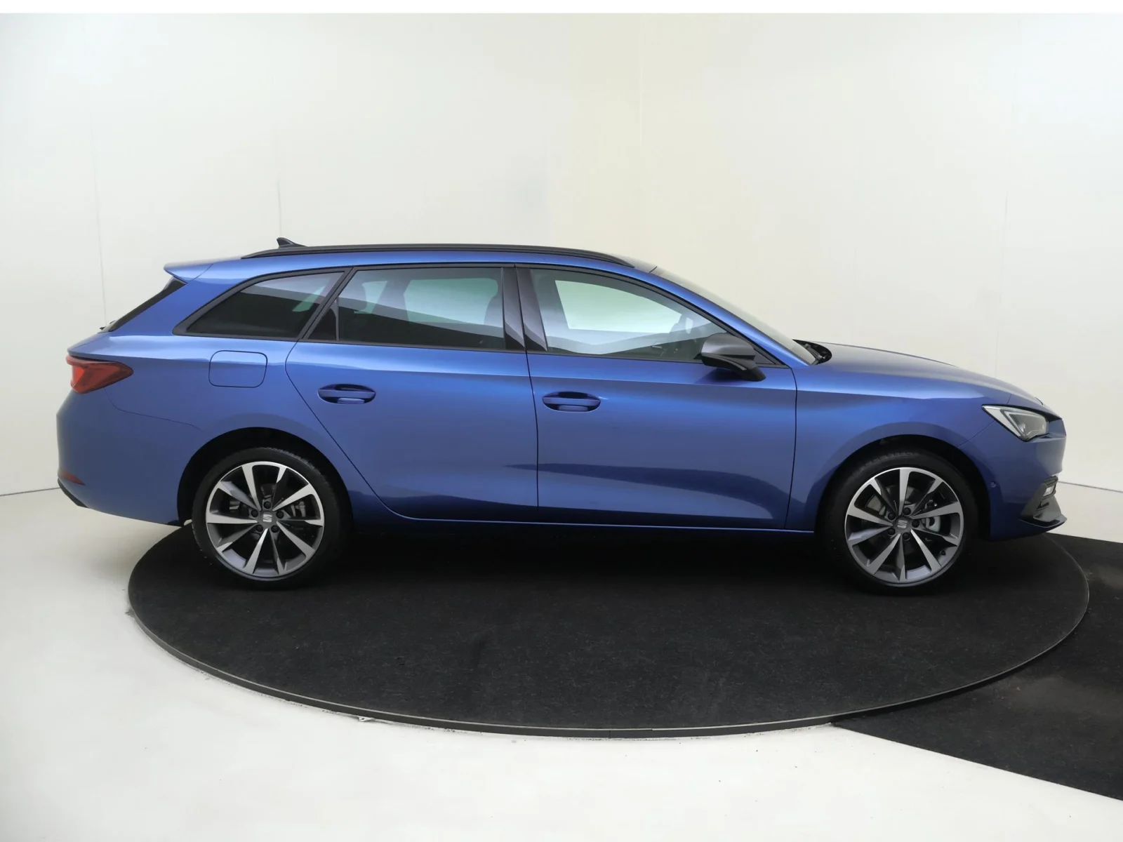 Seat-Leon