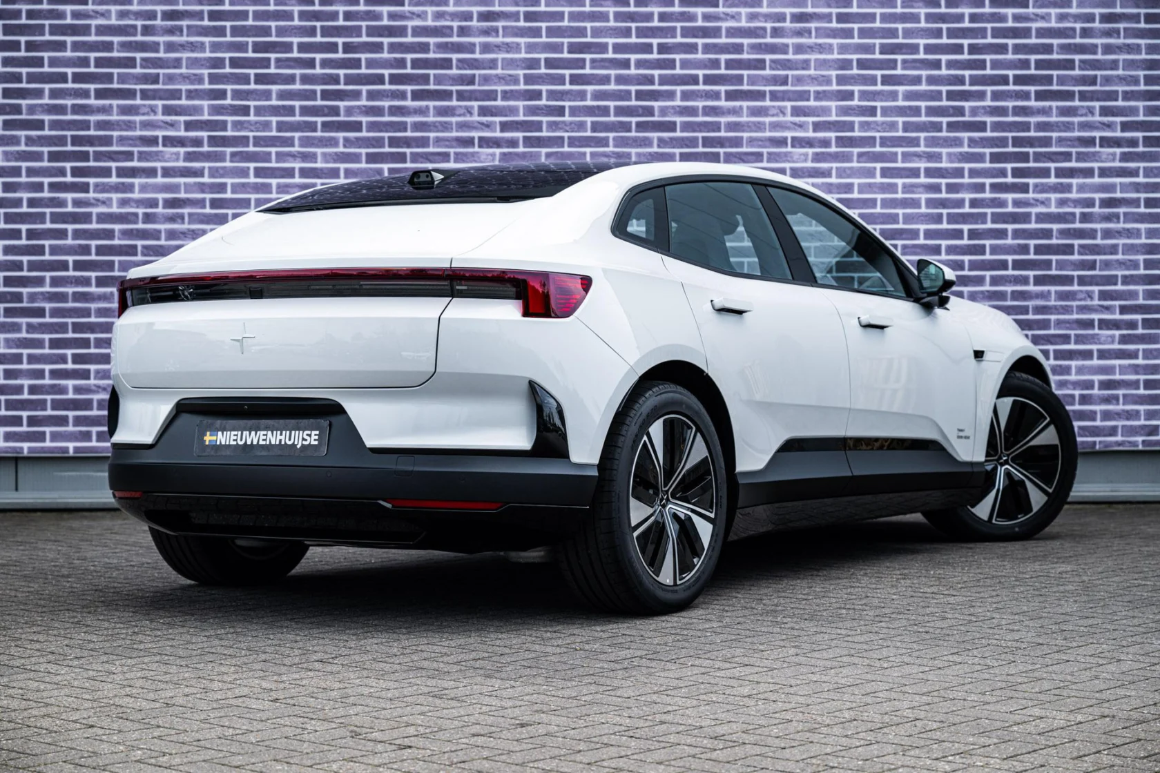 Polestar-4