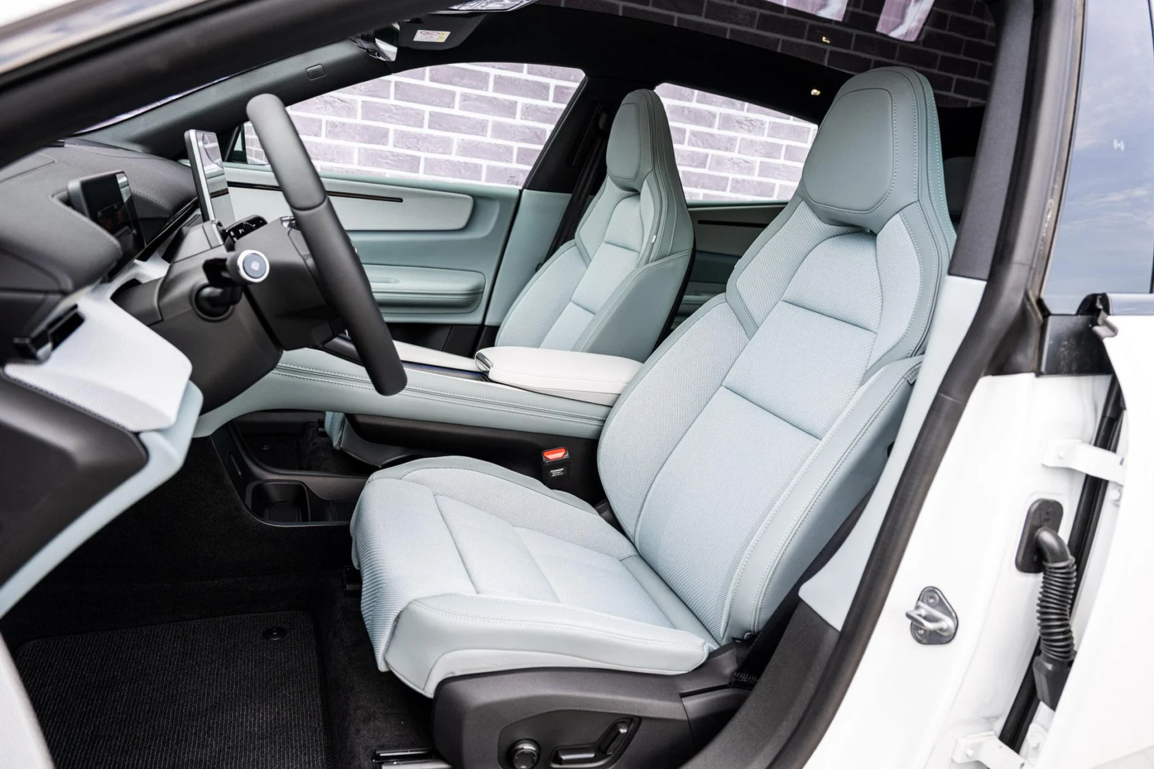 Polestar-4