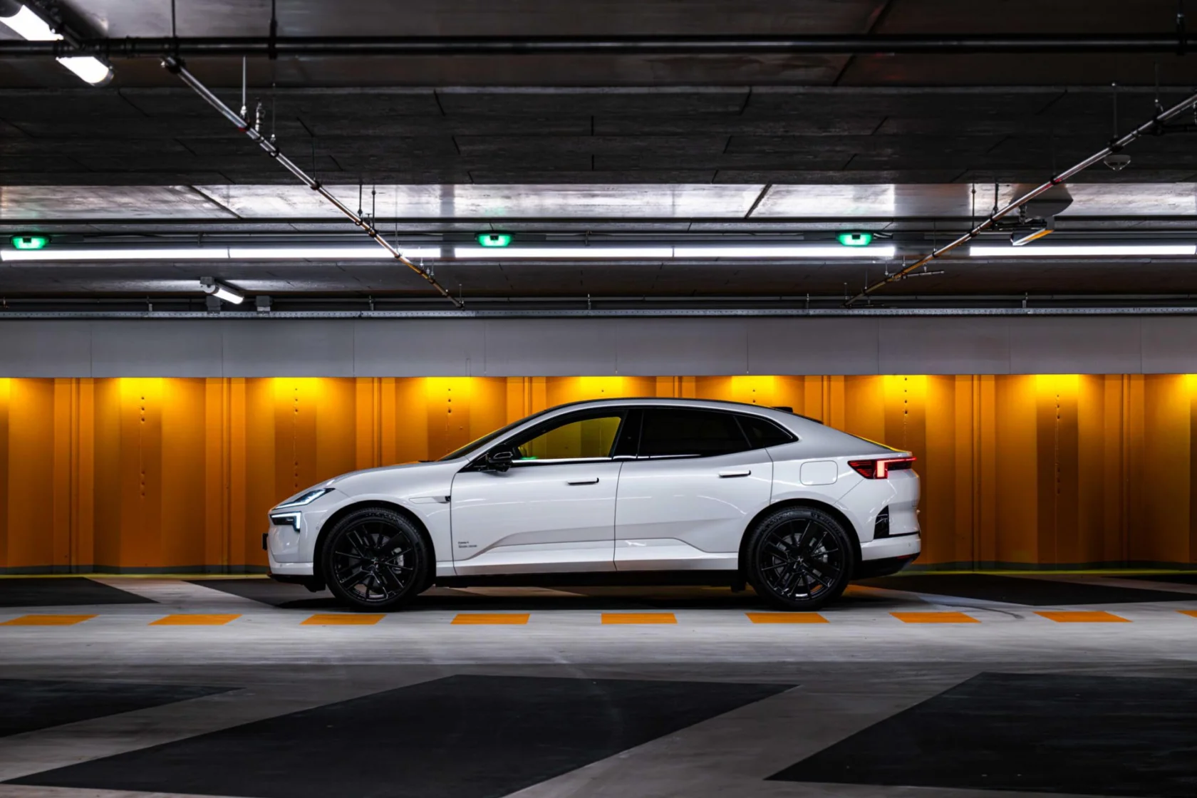 Polestar-4