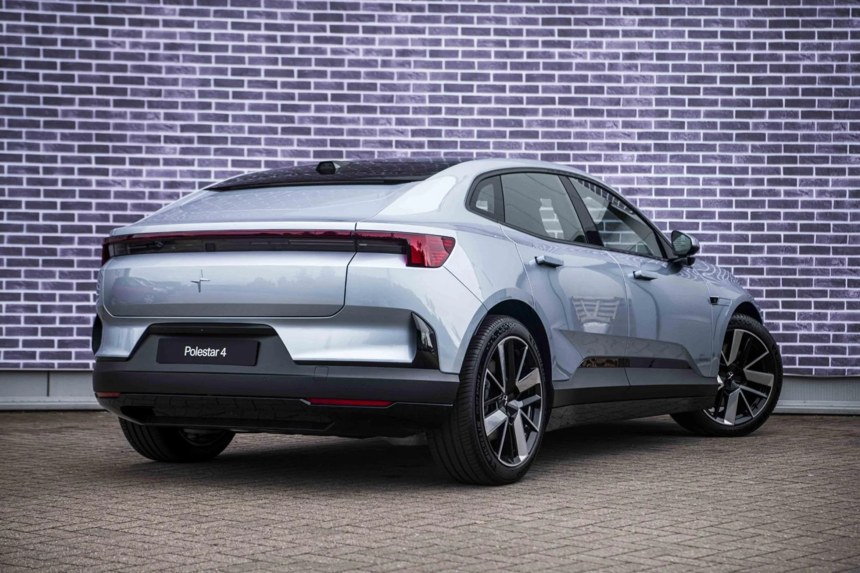 Polestar-4