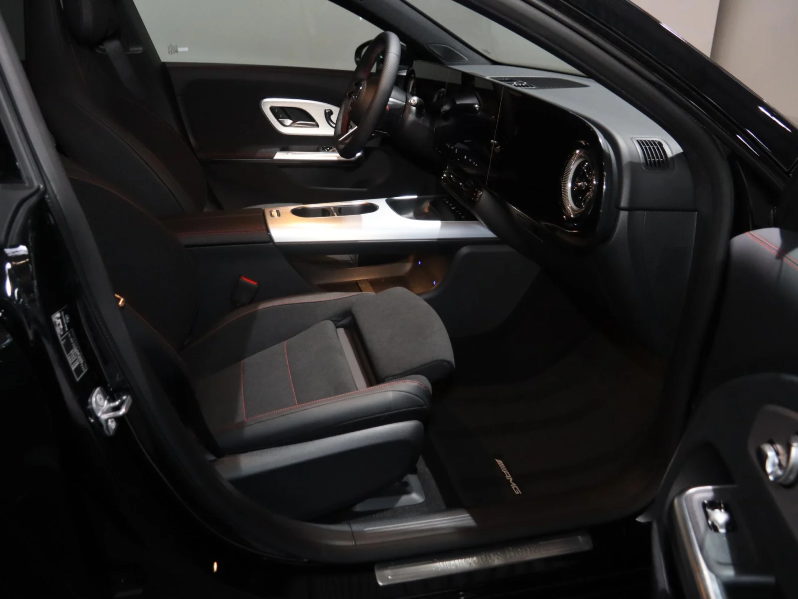 Mercedes-Benz CLA-klasse 250+ Launch Edition