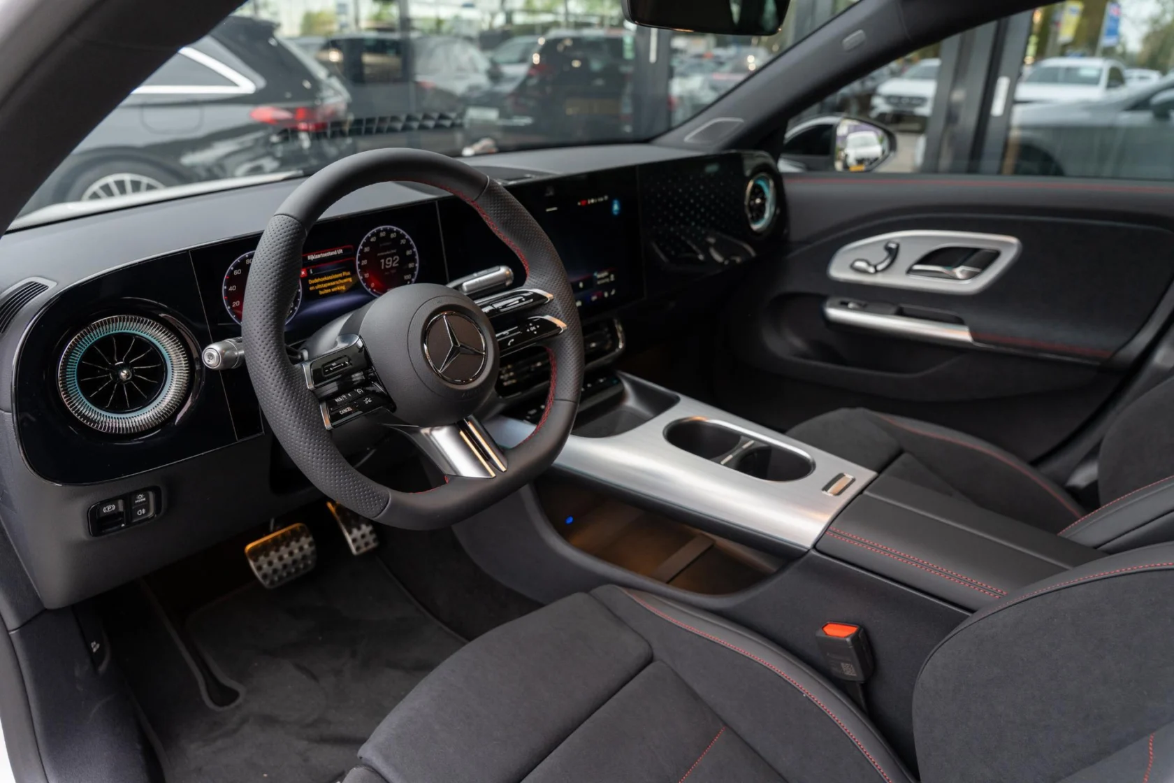 Mercedes-Benz CLA-klasse 250+ Launch Edition