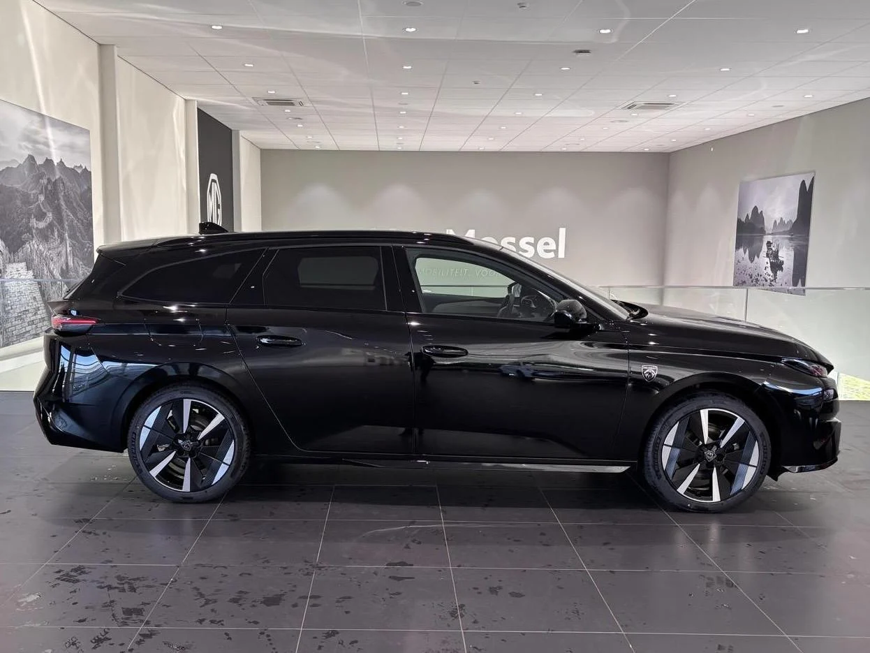 Peugeot e-308 SW GT